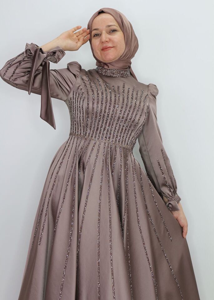 258 KOLLARI YAKASI GÖĞSÜ VE ETEĞİ TAŞLI MİDİ BOY PRENSES MODEL TASARIM ABİYE QYS ABİYE 258 #03-24#