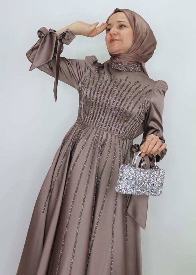 258 KOLLARI YAKASI GÖĞSÜ VE ETEĞİ TAŞLI MİDİ BOY PRENSES MODEL TASARIM ABİYE QYS ABİYE 258 #03-24#