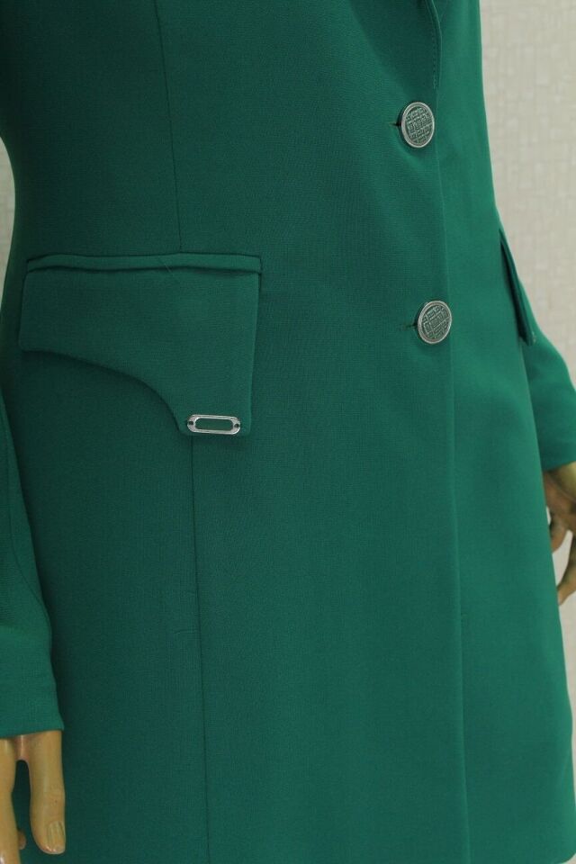 7032 CEKET ÖNDEN ÇÜFT DÜĞMELİ İÇ BLUZ SIFIR KOLUU PANTOLONUN BLEİ YARIM LASTİKLİ 3 LÜ TAKIM QYS TAKIM #24-033