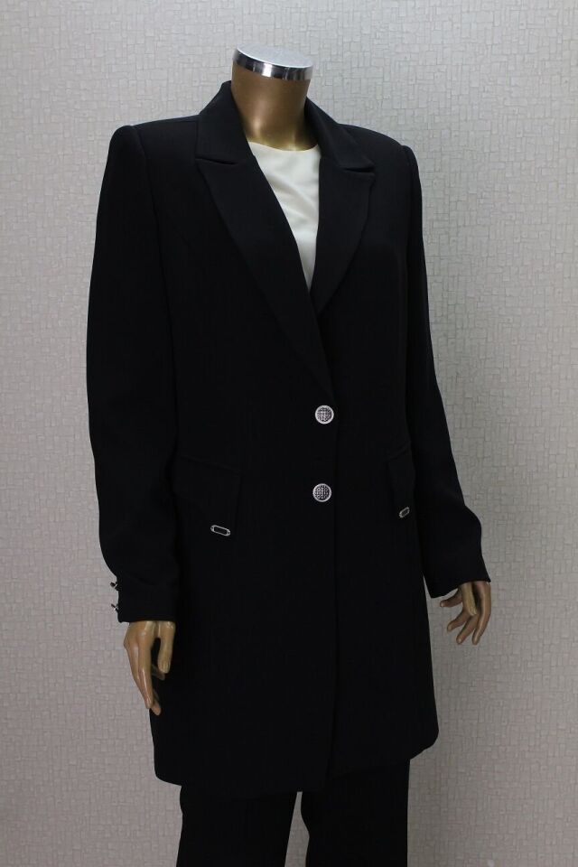 7032 CEKET ÖNDEN ÇÜFT DÜĞMELİ İÇ BLUZ SIFIR KOLUU PANTOLONUN BLEİ YARIM LASTİKLİ 3 LÜ TAKIM QYS TAKIM #24-033