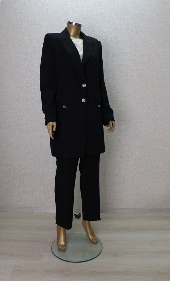 7032 CEKET ÖNDEN ÇÜFT DÜĞMELİ İÇ BLUZ SIFIR KOLUU PANTOLONUN BLEİ YARIM LASTİKLİ 3 LÜ TAKIM QYS TAKIM #24-033