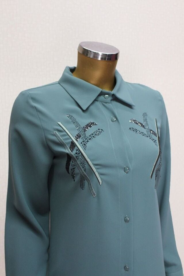 1547 ÖNDEN DÜĞMELİ GÖĞSÜ TAŞ İŞLEMELİ UZUN TUNİK QYS TUNİK #24-03#