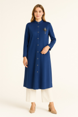 961 SIFIR YAKA ÖNÜ BOYDAN ÇITÇITLI ÖN TARAFI ARMA DETAYLI KOL UCU LASTİKLİ KAP #10-25#