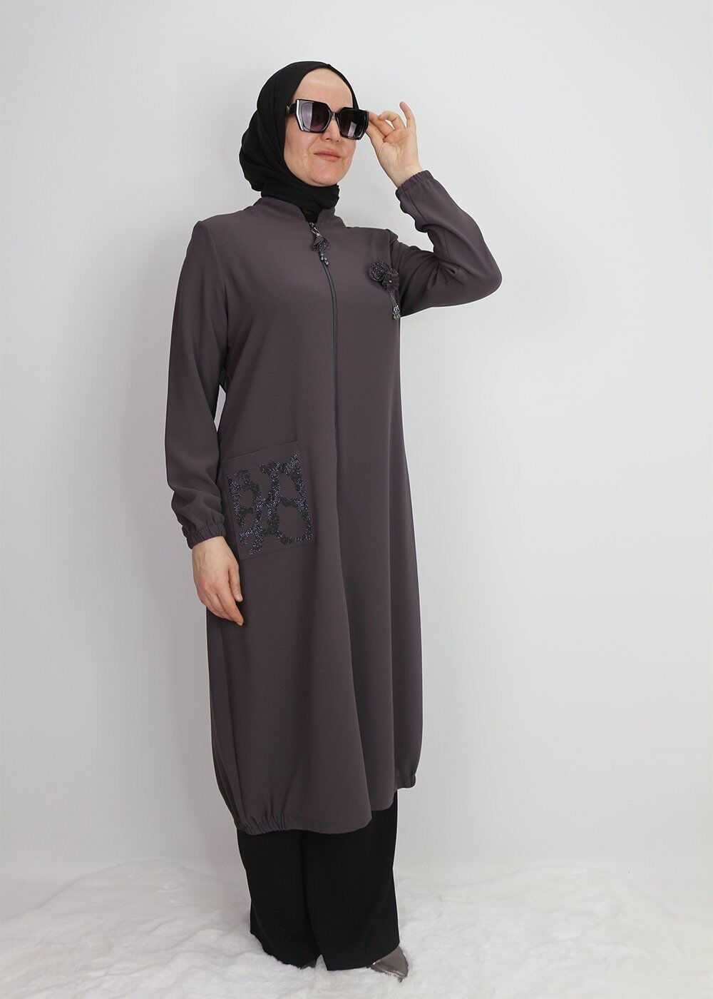 1005 ÖNDEN FERMUARLI CEPLİ CEBİ TAŞ DETAYLI BROŞLI GİY ÇIK KAP QYS KAP #24-03#