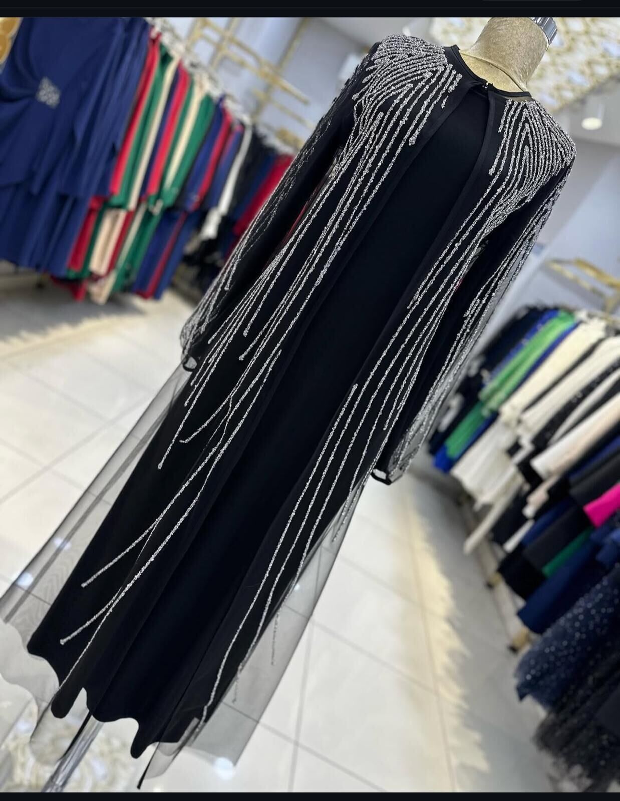 5008 KOLU OMZU AŞAĞIYA KADAR TAŞ DETAYLI ÜSTÜ TÜL İÇİ SANDY ABAYA #02-25# 42 - SİYAH