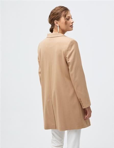 43003 ÖNDEN DÜĞME DETAYLI CEPLİ BLAZER CEKET  QKS BLAZER CEKET #22-12# 44 - KREM