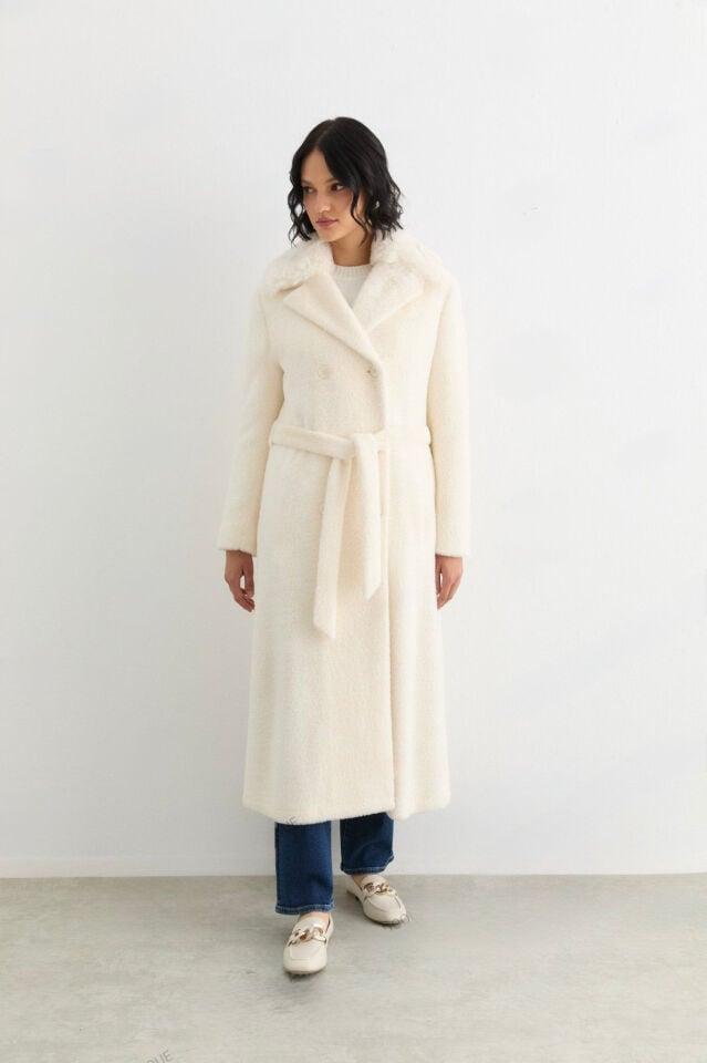 57043 YAKASI KÜRKLÜ ÖNDEN ÇİFT DÜĞMELİ BELİ KUŞAKLI PELUŞ KABAN #12-25#