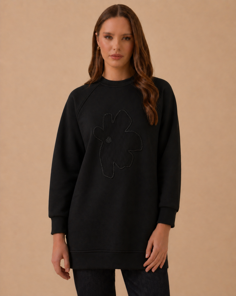 5327 SIFIR YAKA ÖNÜ ÇİÇEK DESENLİ TAŞ DETAYLI SWEAT #26#