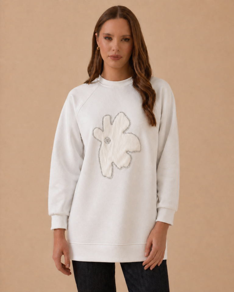 5327 SIFIR YAKA ÖNÜ ÇİÇEK DESENLİ TAŞ DETAYLI SWEAT #26#