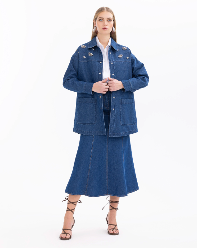 1001 JEAN CEKET ÖNÜ TAŞ DETAYLI ÇIT ÇIT KAPAMALI CEPLİ JEAN CEKET QYS JEAN CEKETN 11242107501001 #24-05#