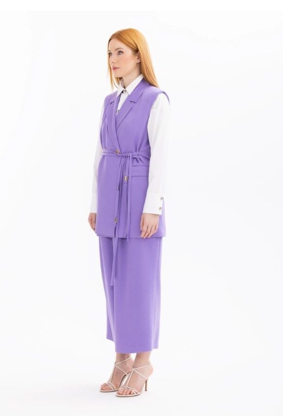 1005 YELEK ÖNDEN DÜĞMELİ KRUVAZE YAKA  YELEK QYS YELEK 10002411111005 #24-053