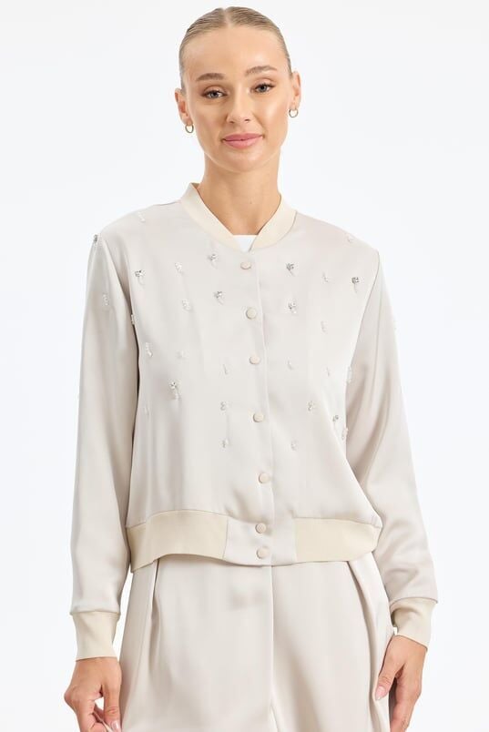 1798 TAKIM KRİSTAL BONCUK İŞLEMELİ SATEN BOMBER ETEKLİ TAKIM QYS TAKIM 1798 #24-06#