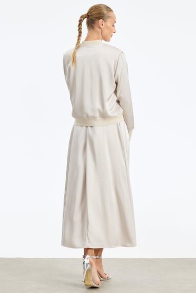 1798 TAKIM KRİSTAL BONCUK İŞLEMELİ SATEN BOMBER ETEKLİ TAKIM QYS TAKIM 1798 #24-06#