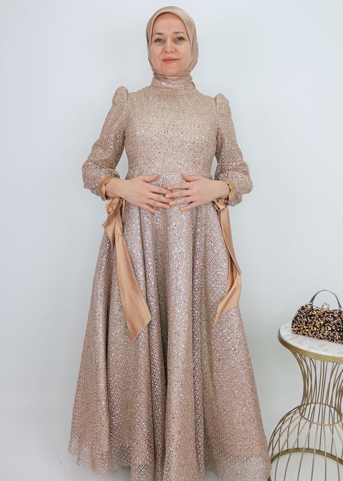 255 ABİYE ELBİSE ARKADAN FERMUARLI KOL UCU KURDELELİ BOYDAN FİLELİ SİMLİ TASARIM ABİYE ELBİSE #24-07#