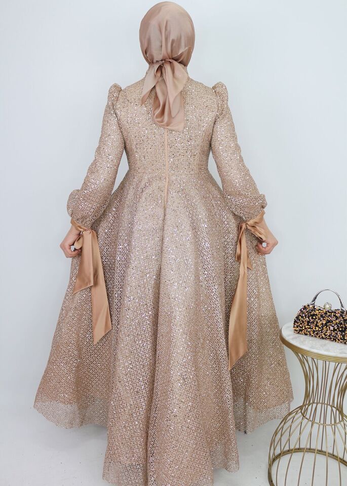 255 ABİYE ELBİSE ARKADAN FERMUARLI KOL UCU KURDELELİ BOYDAN FİLELİ SİMLİ TASARIM ABİYE ELBİSE #24-07#