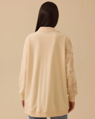 10002421111014 ÖNDEN DÜĞMELİ DESENİ TÜL DETAYLI TRİKO HIRKA