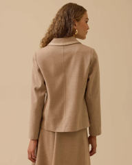 10002521110018 ÖNDEN FERMUARLI YAKASI VE CEP UÇLARI DERİ DETAYLI KISA CEKET