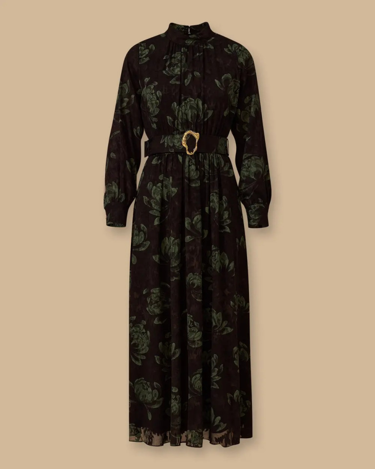 10002521311010 ÜSTÜ TÜL DESENLİ BELİ KEMERLİ ŞIK ELBİSE