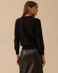 10002521710008 YAKASI İNCİ DETAYLI KOL UCU VE ETEK UCU LASTİKLİ KISA TRİKO BLUZ