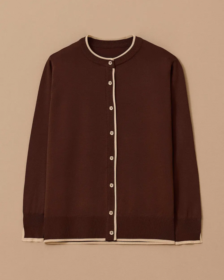 10002521710037 ÖNDEN DÜĞMELİ KOL UCU VE ETEK UCU LASTİKLİ MERSERİZE TRİKO HIRKA