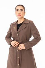 5473 ÖNÜ KREVUZE YAKA SIRT KISIM DETAYLI TAM BOY RİVETLİ TRENÇ#26#