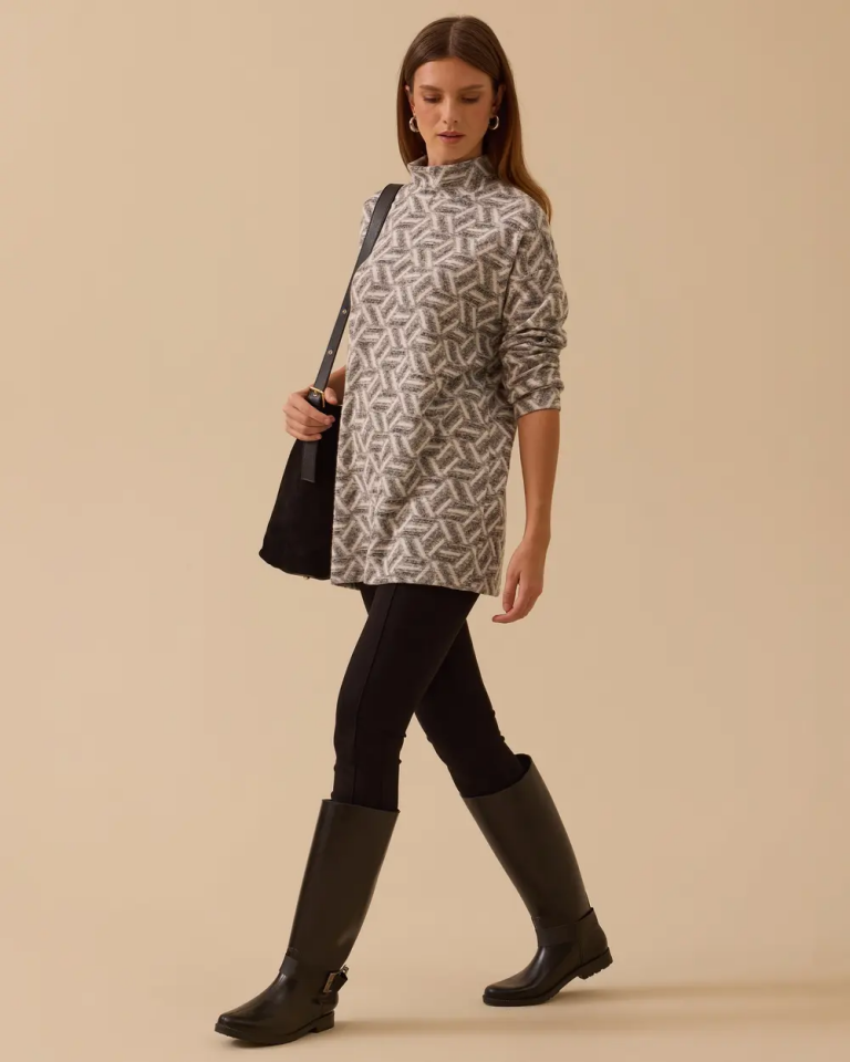 10002521711018 DESENLİ DÜŞÜK OMUZLU TRİKO TUNİK