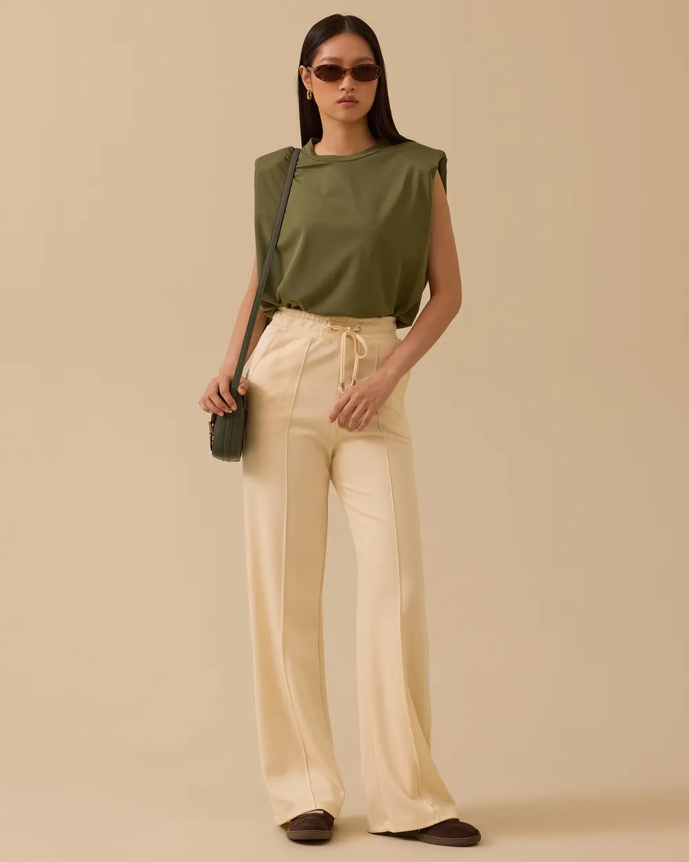 10002421011017 BELİ TAM LASTİKLİ CEPLİ YÜKSEK BEL ÖNÜ ŞERİTLİ PANTOLON