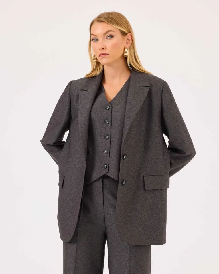 10014 ÖNDEN DÜĞMELİ YELEK QKS