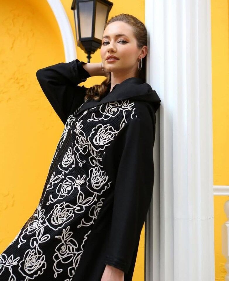 42417 ÖNÜ FERMUARLI KAPİŞONLU KOL UCU VE ÖNÜ FİLE DETAYLI ALTI BÜZGÜLÜ GİY ÇIK KAP #02-25#