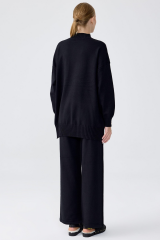 22003 YANLARI DÜĞMELİ TRİKO İKİLİ TAKIM