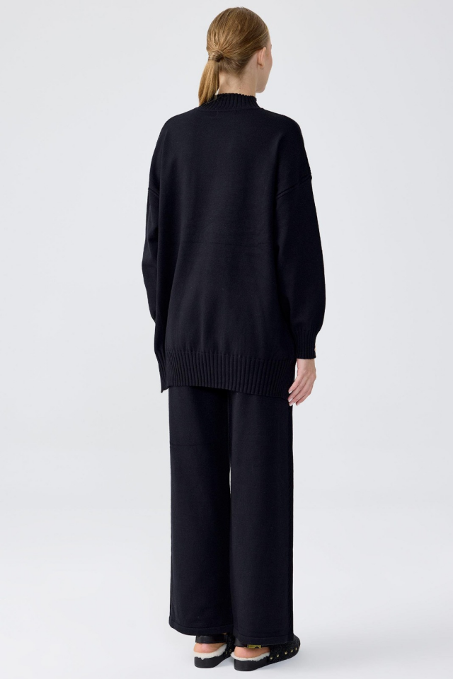 22003 YANLARI DÜĞMELİ TRİKO İKİLİ TAKIM