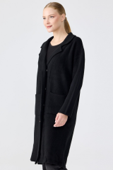 22012 KRAVUZE YAKA GOLD DÜĞMELİ TRİKO HIRKA