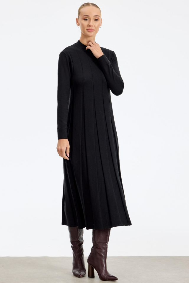 21605 KALIN PİLİSELİ TRİKO ELBİSE