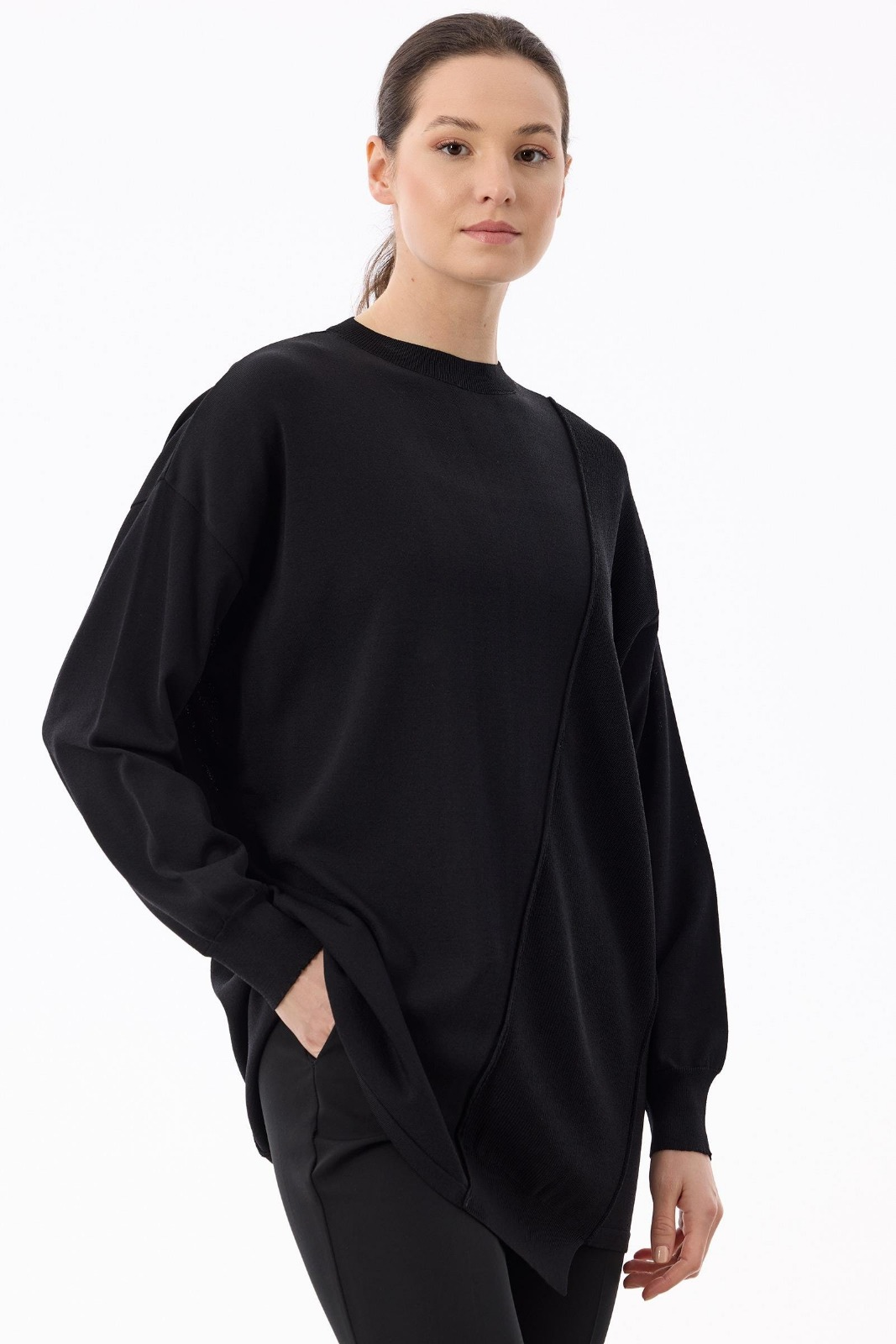 21872 ÖRGÜ DETAYLI RAYON TUNİK