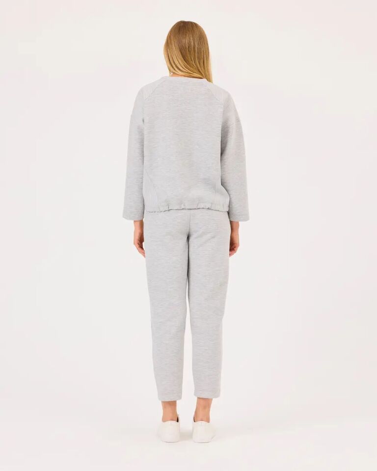 10002 YAKASI TAŞ DETAY GÜNLÜK SWEATSHİRT QKS