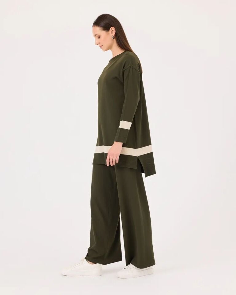 1001 YUVARLAK YAKA ŞERİT DETAYLI TRİKO TUNİK QKS