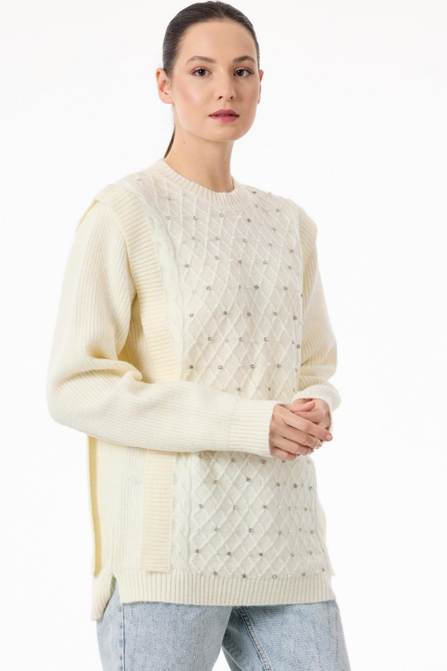 21636 TAŞ İŞLEMELİ YÜRÜTMELİ TUNİK