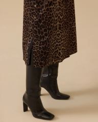 10008 ÖNDEN VE YANDAN DÜĞMELİ LEOPAR TUNİK 10002521310008