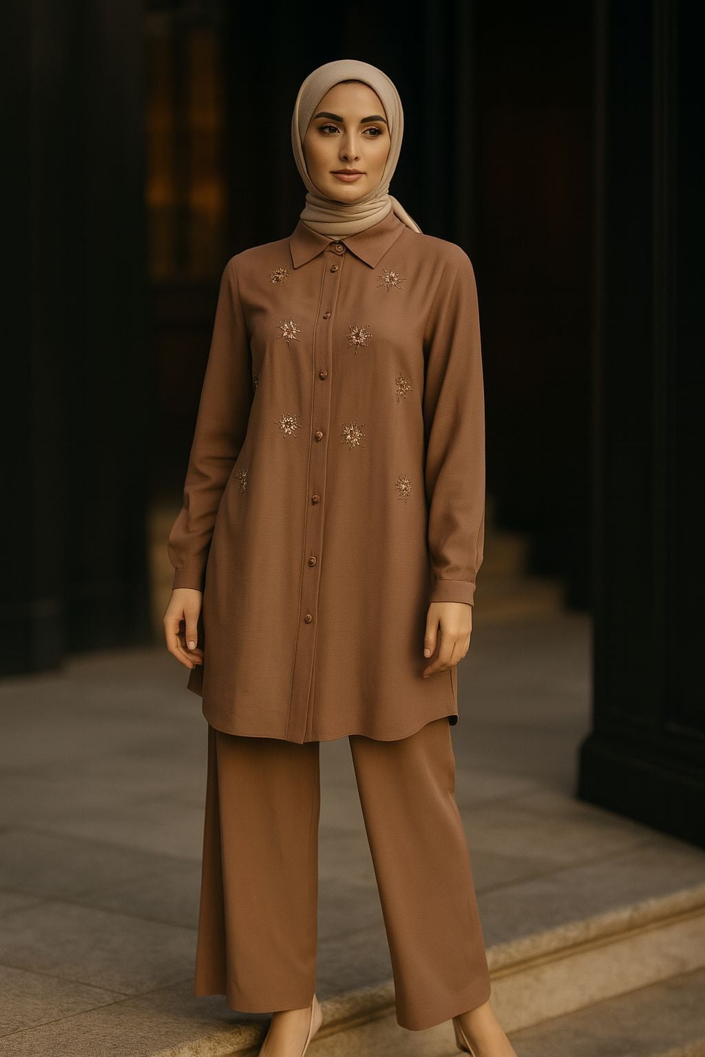 56064 ÖNÜ TAŞ DETAYLI ÖNDEN DÜĞMELİ GÖMLEK YAKA KOL UCU MANŞETLİ PANTOLONUN BELİ LASTİKLİ BOL PAÇA İKİLİ TAKIM #06-25#