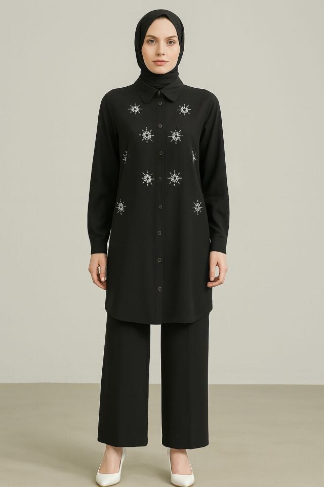 56064 ÖNÜ TAŞ DETAYLI ÖNDEN DÜĞMELİ GÖMLEK YAKA KOL UCU MANŞETLİ PANTOLONUN BELİ LASTİKLİ BOL PAÇA İKİLİ TAKIM #06-25#