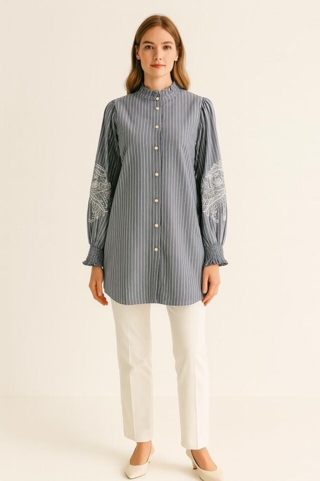 10203 ÖNÜ DÜĞMELİ KOL UCU LASTİKLİ BALON KOL İPLİK BASKILI SPOR TUNİK #04-25#