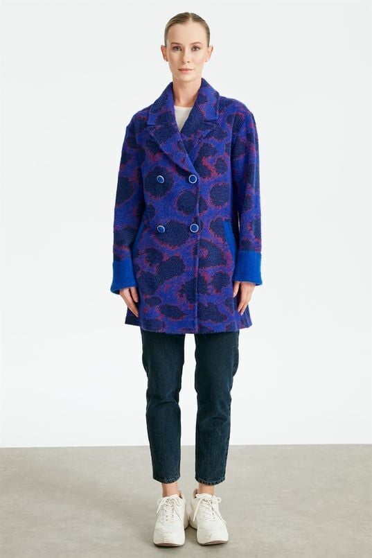 1539.01 KRUVAZE ÖNÜ DÜĞMELİ DESENLİ HIRKA QKS