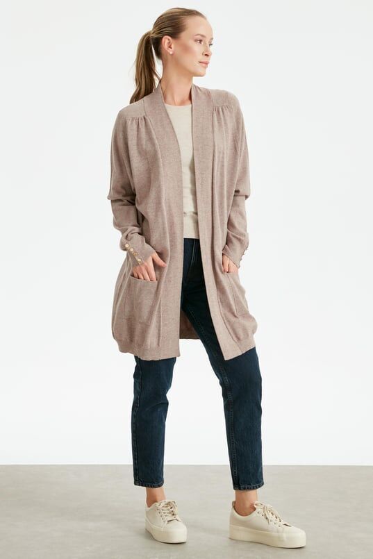 21277.1 OMUZLARI BÜZGÜ DETAYLI TRİKO HIRKA QKS