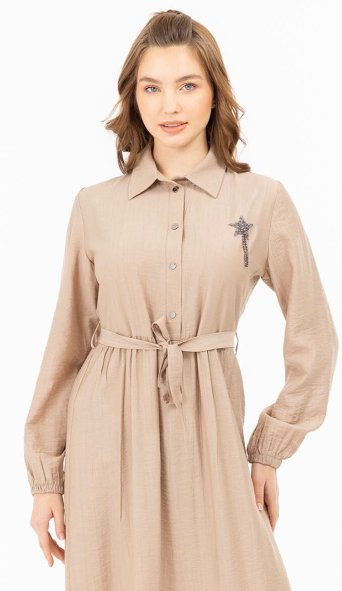 2123 ÖNÜ YARIM DÜĞMELİ KOL UCU LASTİKLİ BELİ KEMERLİ YILDIZ ARMALI ELBİSE #03-25#