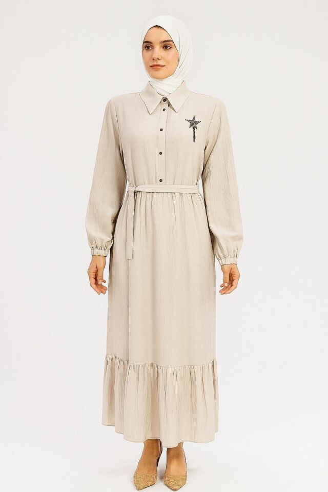 2123 ÖNÜ YARIM DÜĞMELİ KOL UCU LASTİKLİ BELİ KEMERLİ YILDIZ ARMALI ELBİSE #03-25#