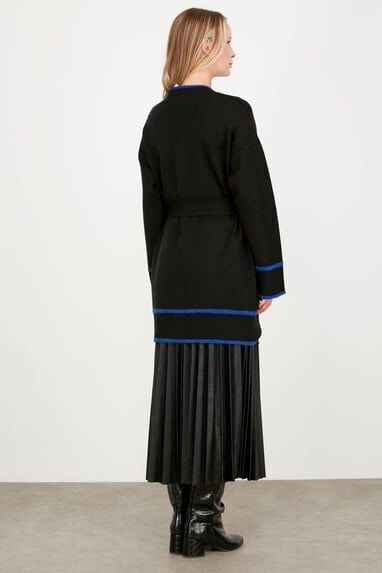 21420.1 ETEK VE KOL UCU CİZGİ DETAYLI TRİKO HIRKA QKS