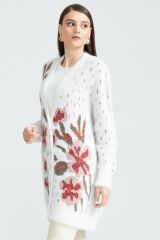 7084.01 ÇİÇEK DESENLİ HIRKA QKS