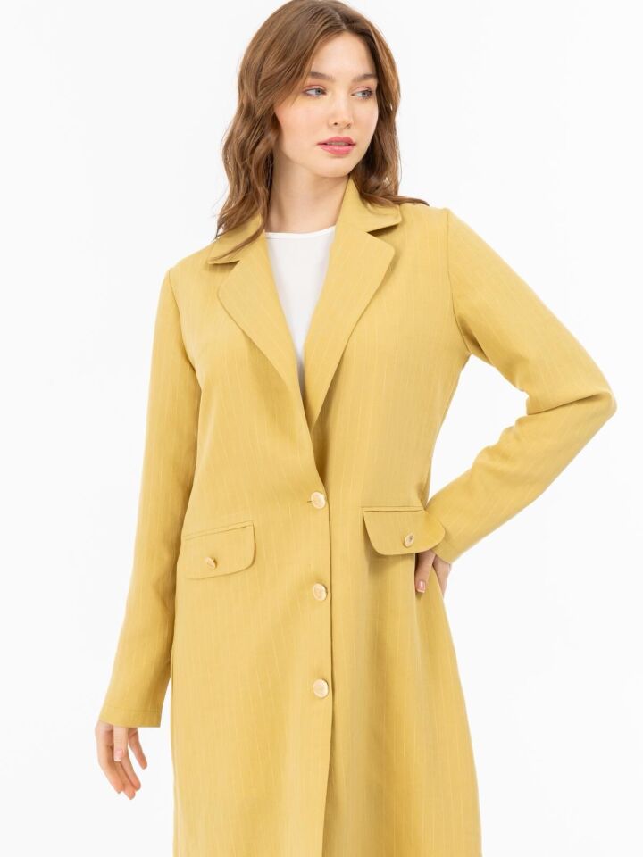 2124 KRUVAZE YAKA ÖNÜ DÜĞMELİ ÖNDEN CEPLİ ÇİZGİ DETAYLI KETEN KAP #05-25#