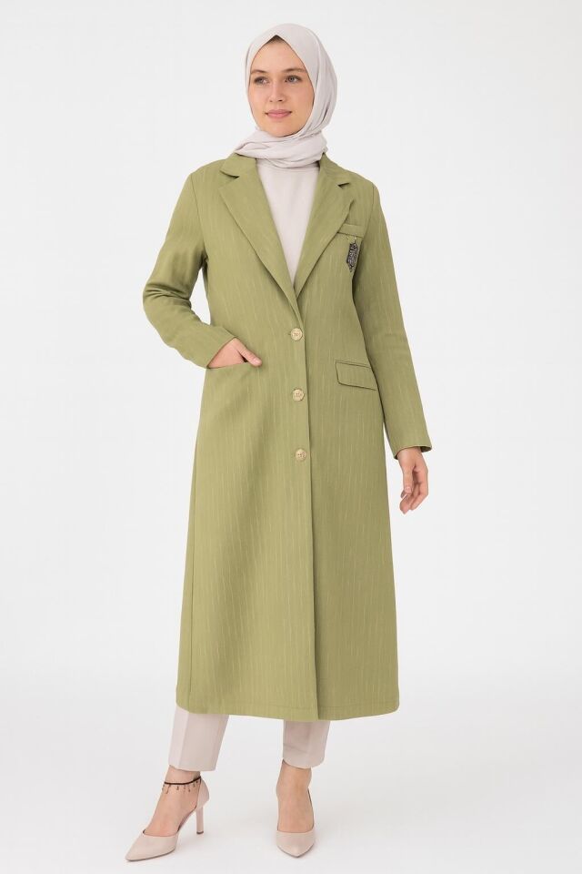 2124 KRUVAZE YAKA ÖNÜ DÜĞMELİ ÖNDEN CEPLİ ÇİZGİ DETAYLI KETEN KAP #05-25#