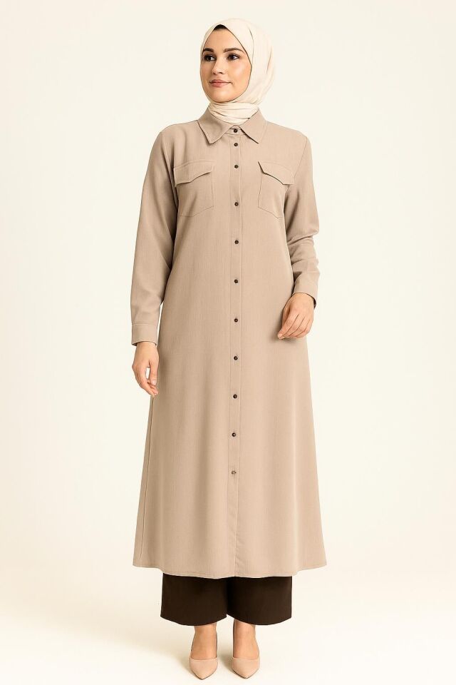 2077 GÖMLEK YAKA ÖNÜ BOYDAN DÜĞMELİ YANLARI YIRTMAÇ DETAYLI BELİ BAĞLAMALI ÖNÜ CEP GÖRÜNÜMLÜ UZUN TUNİK #05-25#